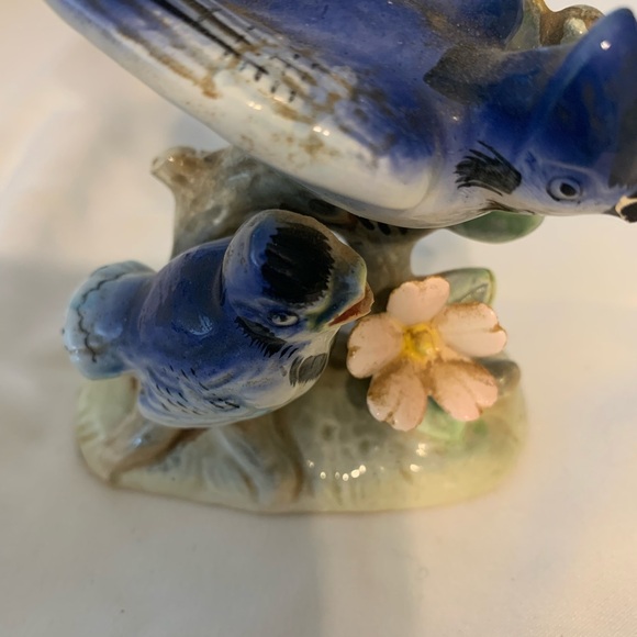 Vintage Blue Bird Momma and Baby. Ceramic made in Japan - Picture 4 of 5